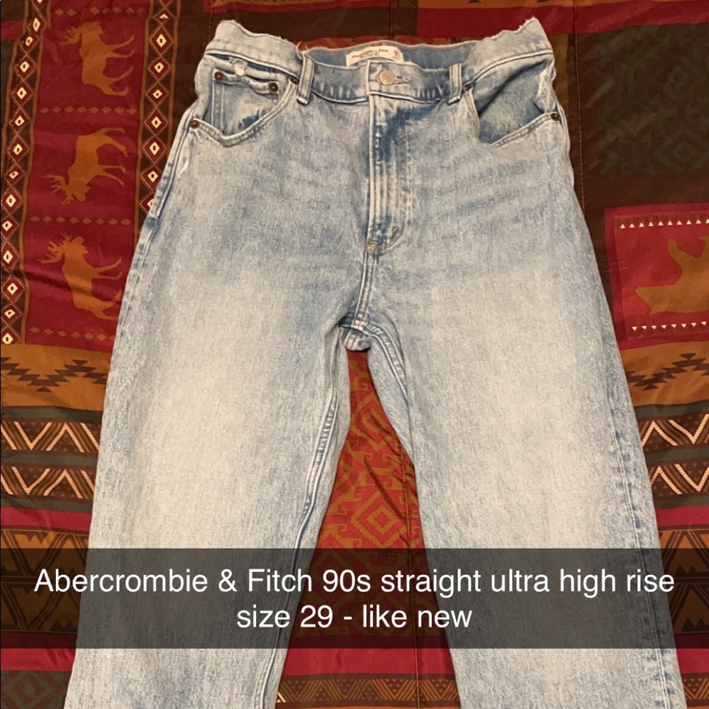 Abercrombie & Fitch straight